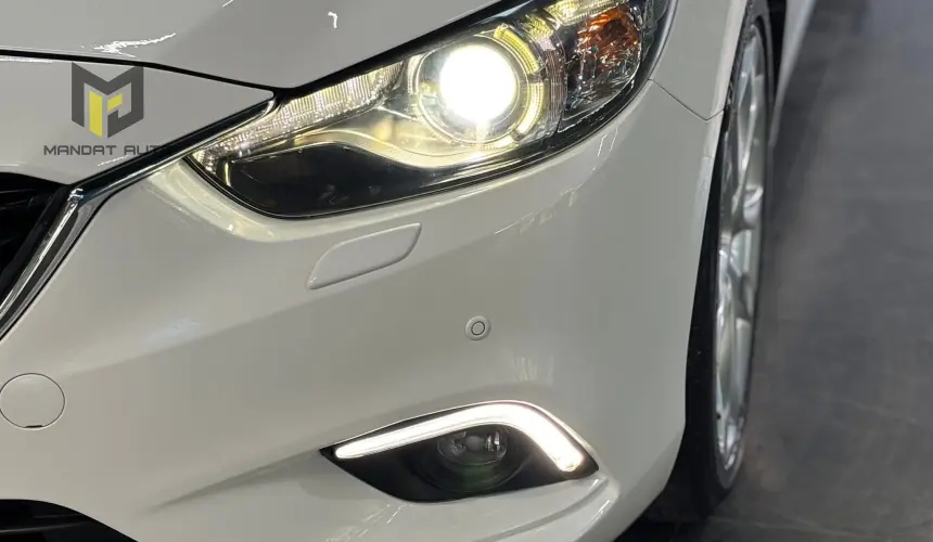 MAZDA 6 2015