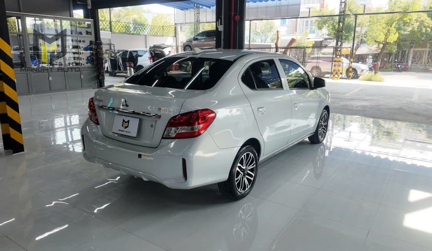 Mitsubishi Attrage 1.2MT 2021