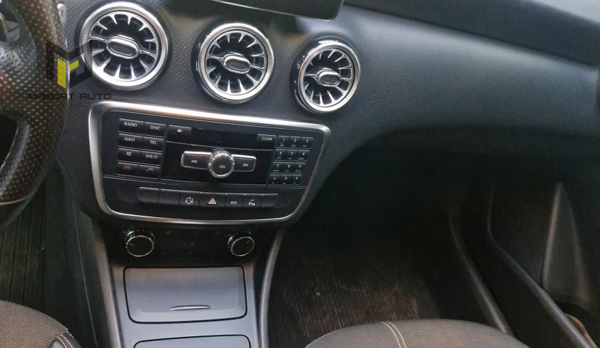 Mercedes Benz A200 2013