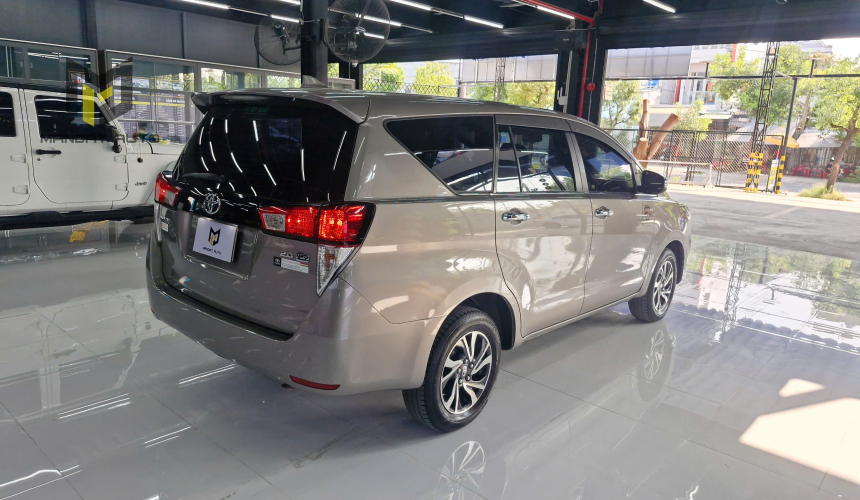Toyota Innova 2.0G 2021