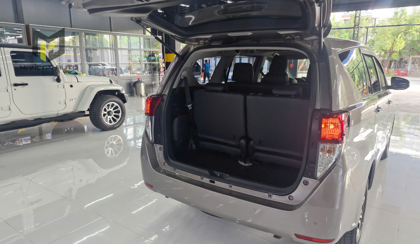 Toyota Innova 2.0G 2021
