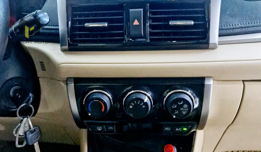 TOYOTA VIOS E CVT 2017