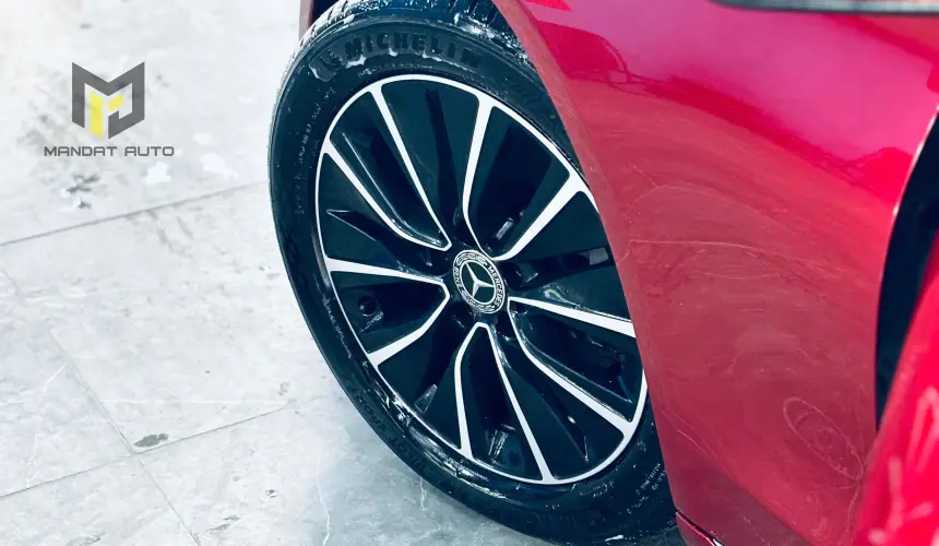 MERCEDES C200
