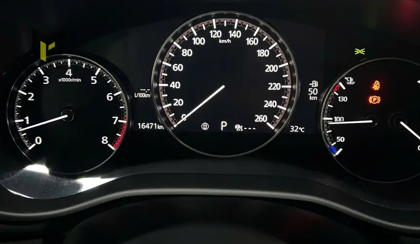 Mazdan 3 Premium - 2024