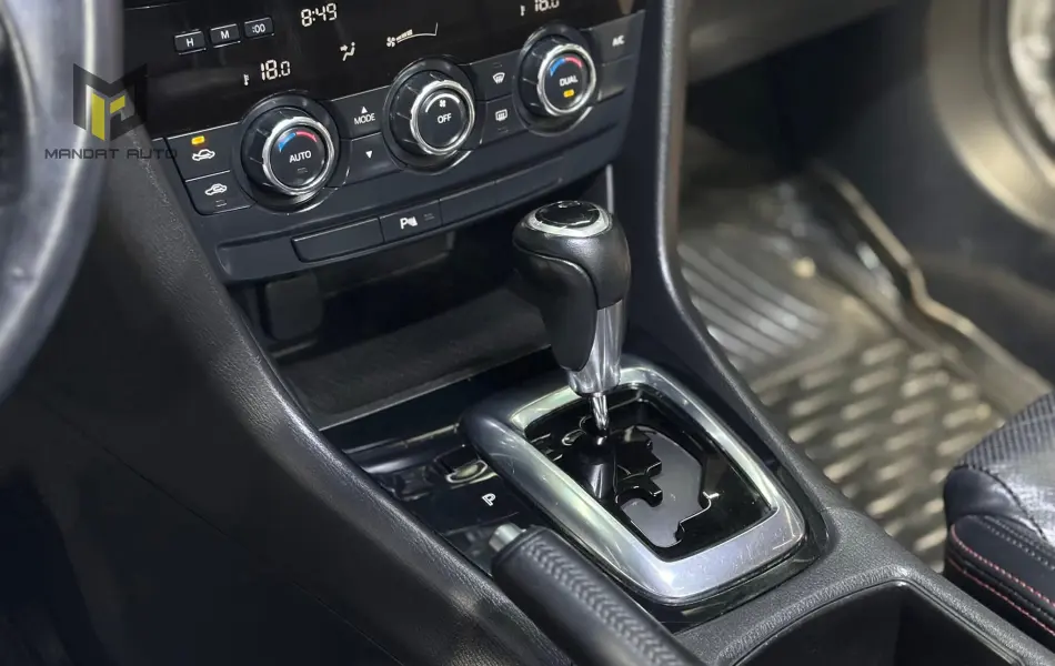 MAZDA 6 2015