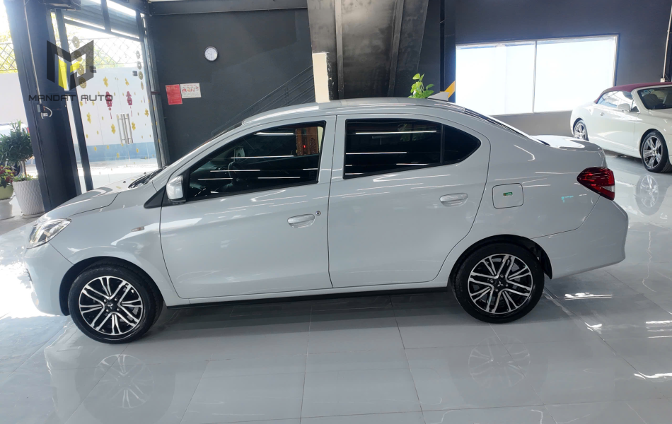 Mitsubishi Attrage 1.2MT 2021