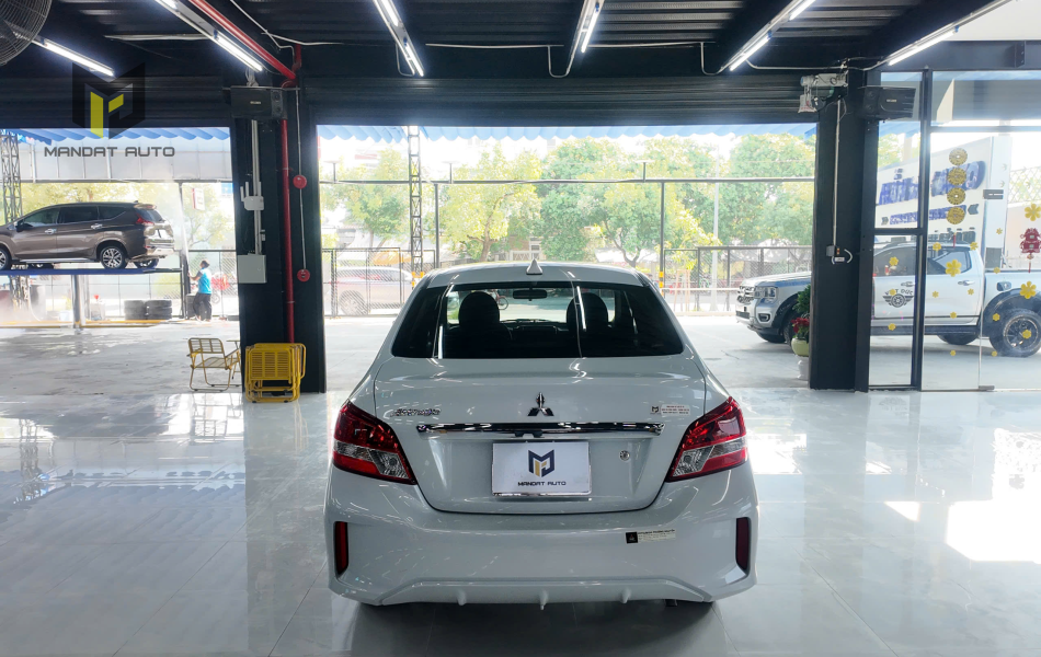 Mitsubishi Attrage 1.2MT 2021