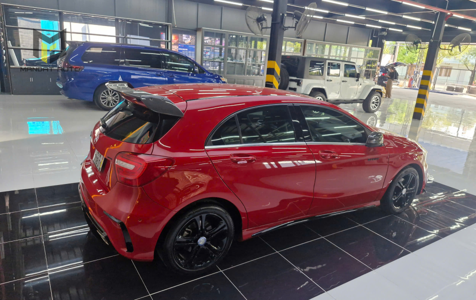 Mercedes Benz A200 2013
