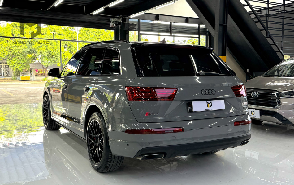 AUDI Q7 TFSI 2016