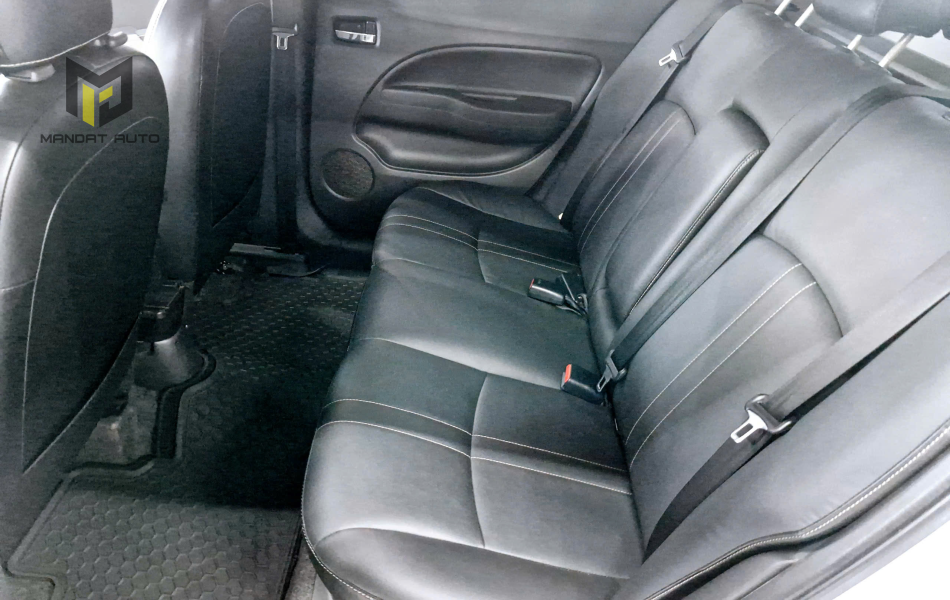 MITSUBISHI ATTRAGE 1.2AT Prenium 2021