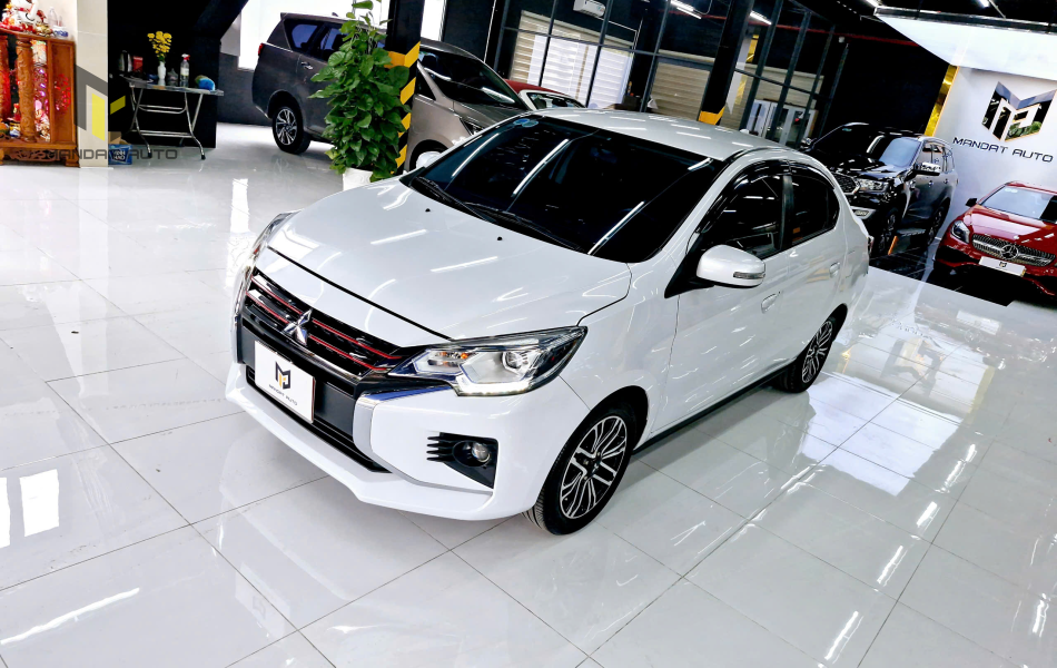 MITSUBISHI ATTRAGE 1.2AT Prenium 2021