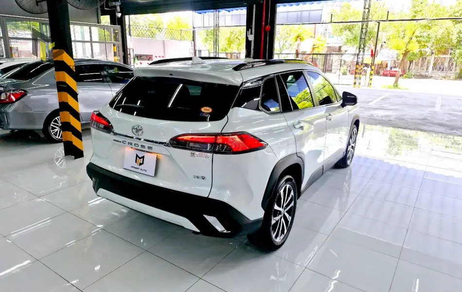 TOYOTA COLORA CROSS 1.8V 2022