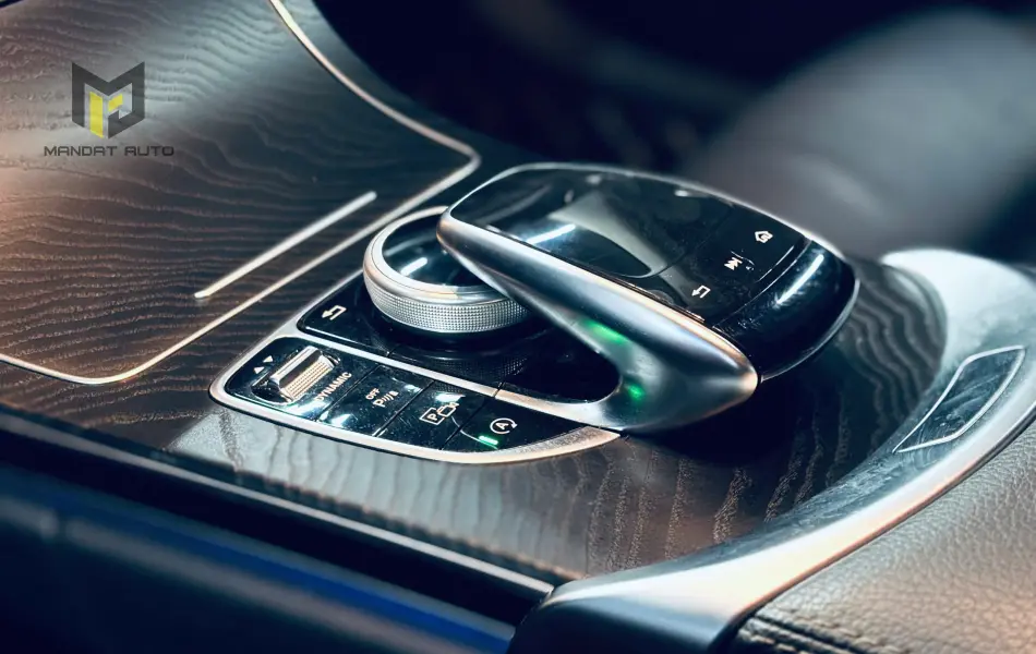 MERCEDES C200