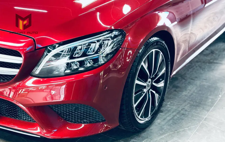MERCEDES C200