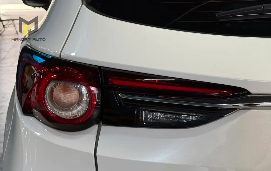 MAZDA CX-8 LUXURY 2022 Trắng