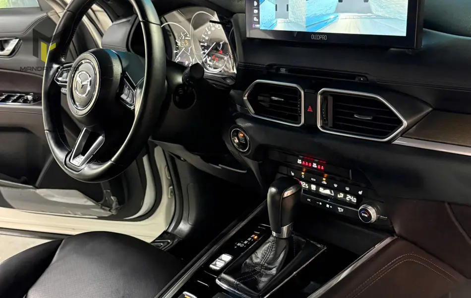 MAZDA CX-8 LUXURY 2022 Trắng